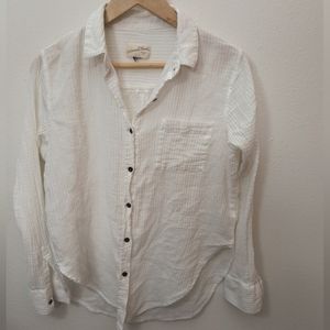 Long sleeve white blouse